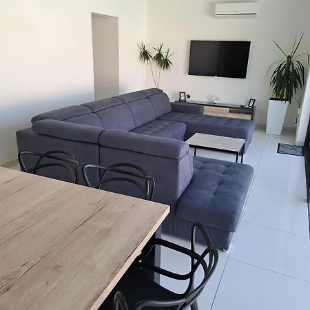 Enjoy Lux In Vila Split