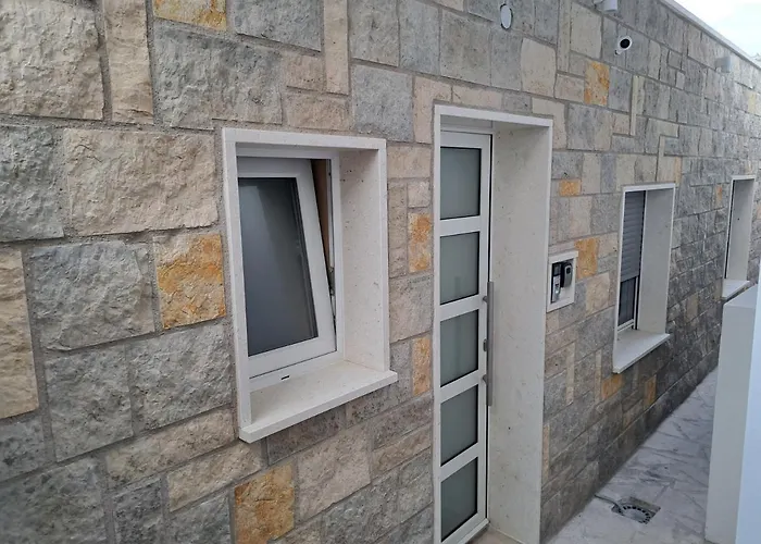 别墅 Enjoy Lux In *