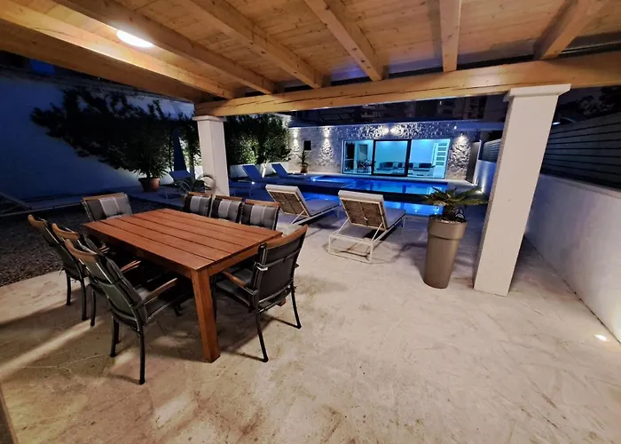 Enjoy Lux In Villa *